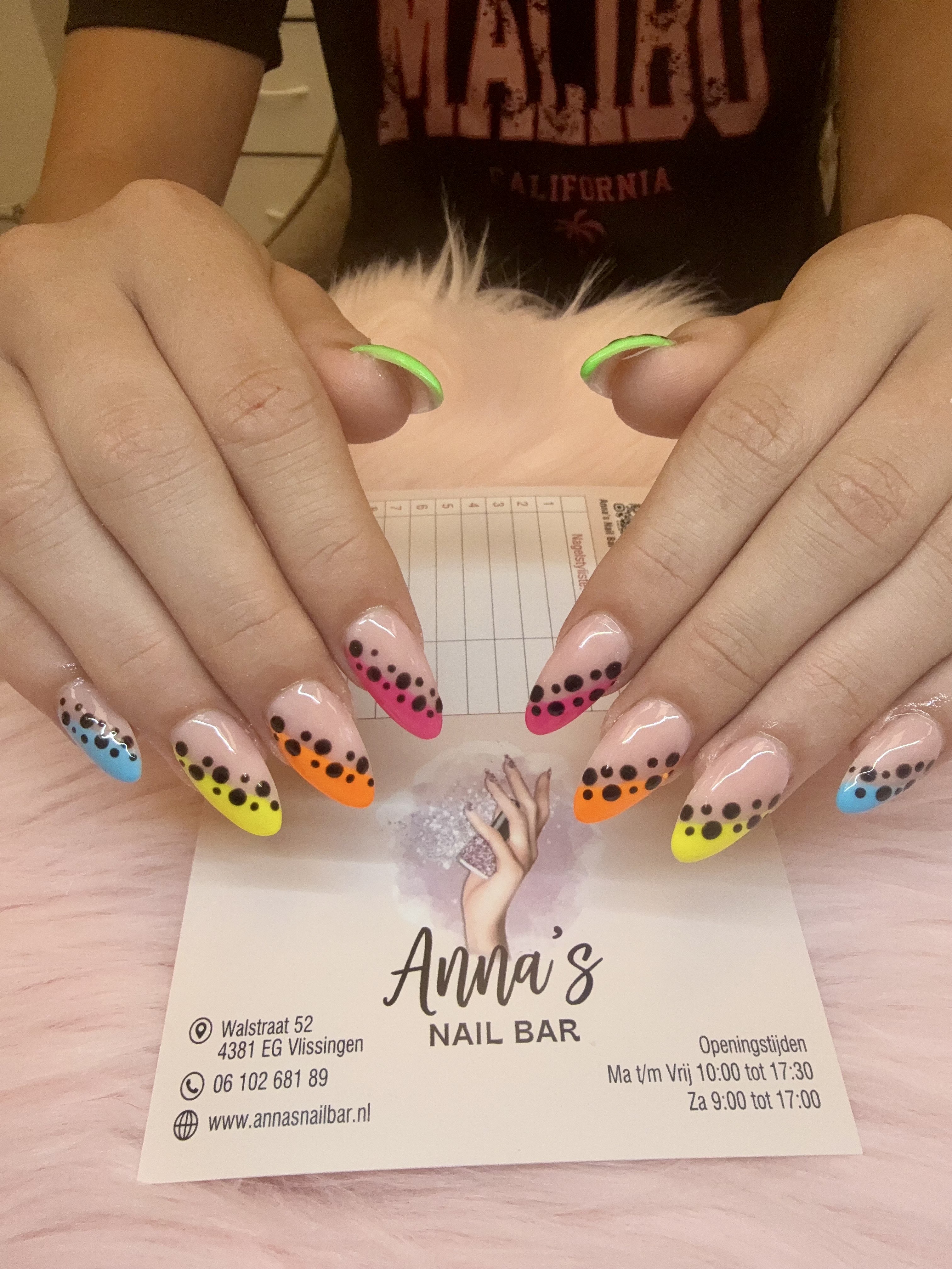 Nail Art & Steentjes voorbeeld 2 bij Anna's Nail Bar